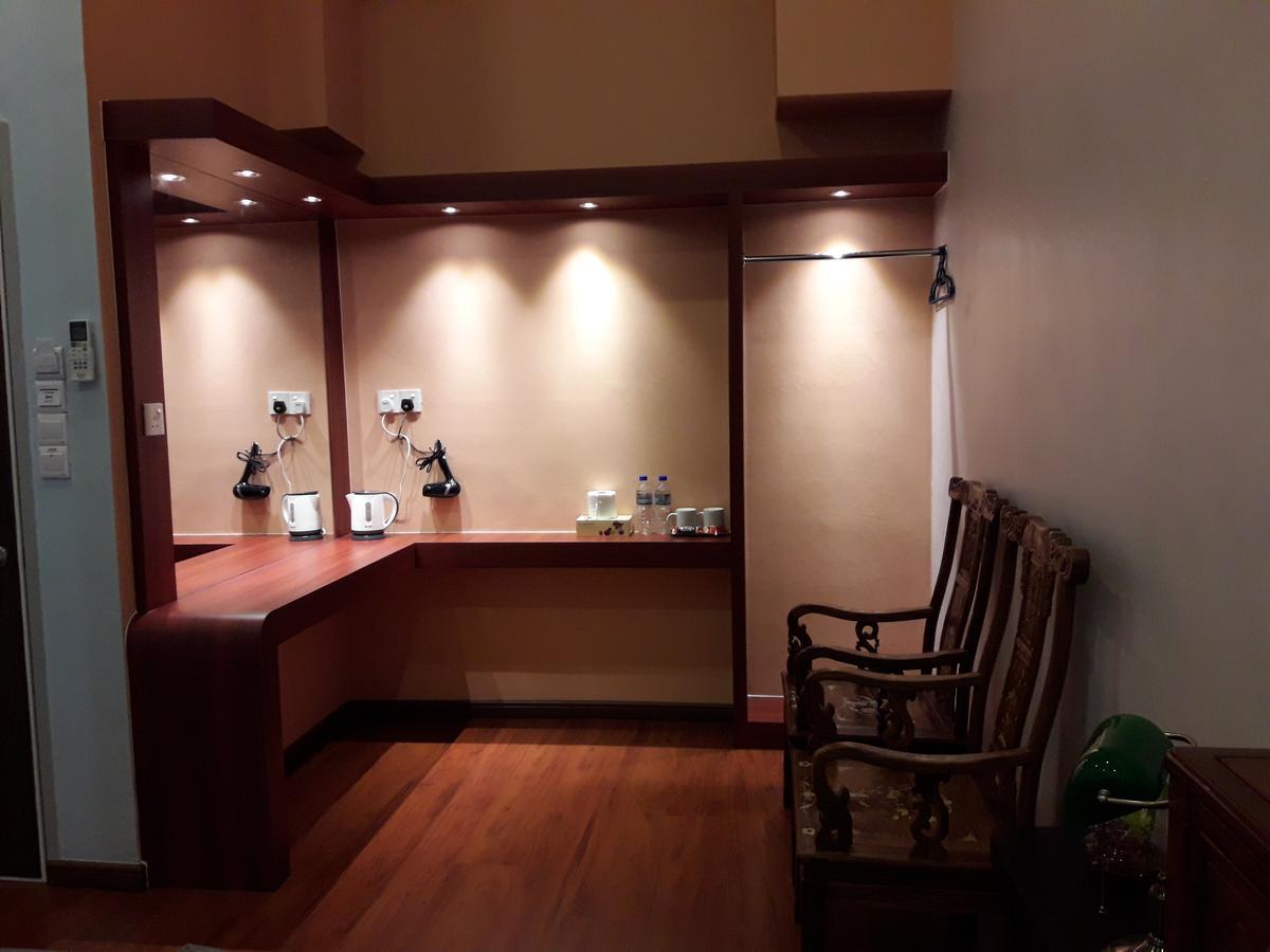 De Benz Inn Melaka Zewnętrze zdjęcie
