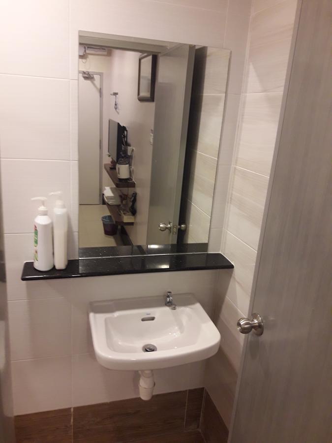 De Benz Inn Melaka Zewnętrze zdjęcie